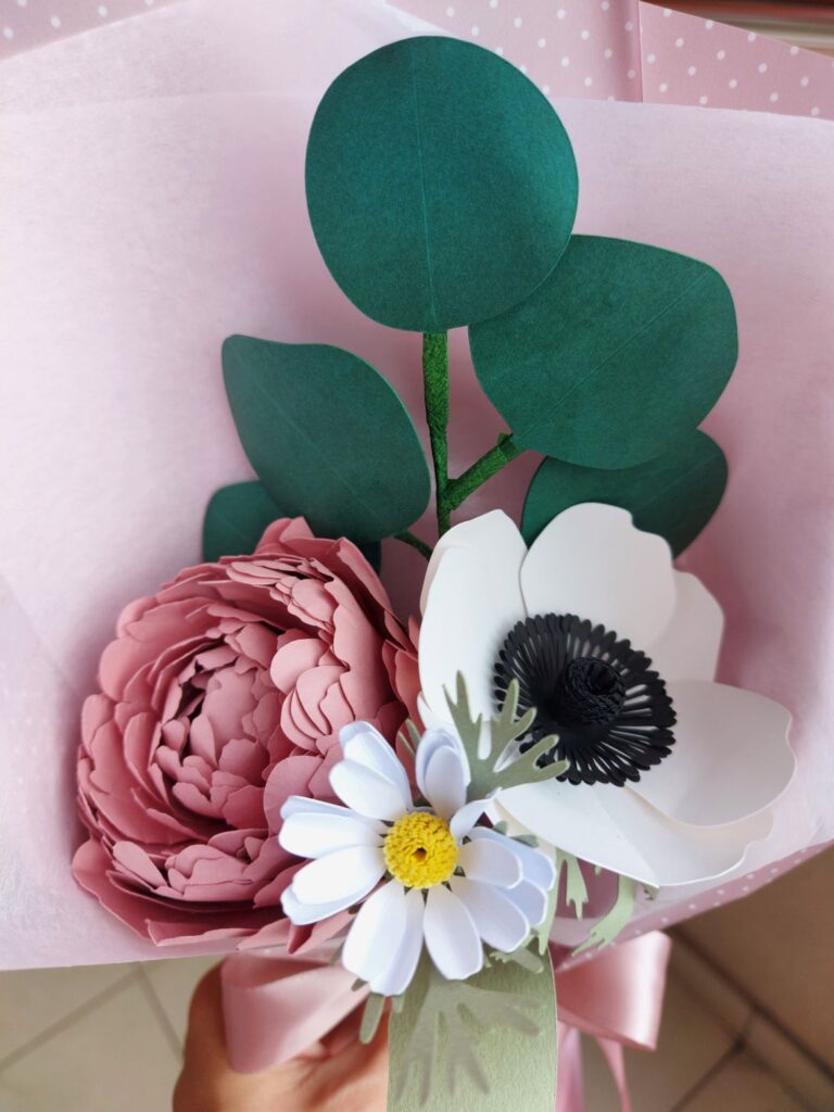 flowerlovebyami, by Anamarija Reiger